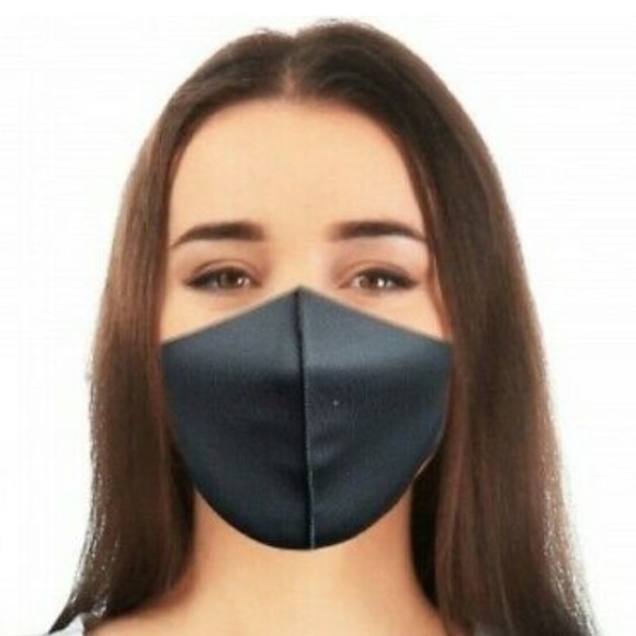 Masks 3D - Black ⭐️⭐️⭐️⭐️⭐️ - Picture 3 of 12